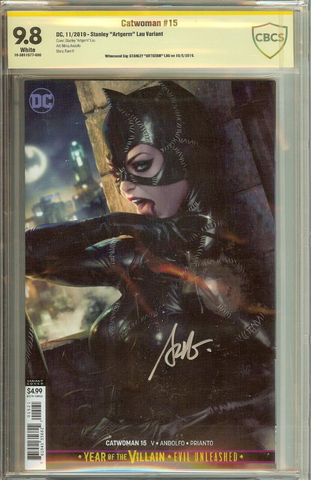 Catwoman #15 CBCS 9.8 Signed Artgerm